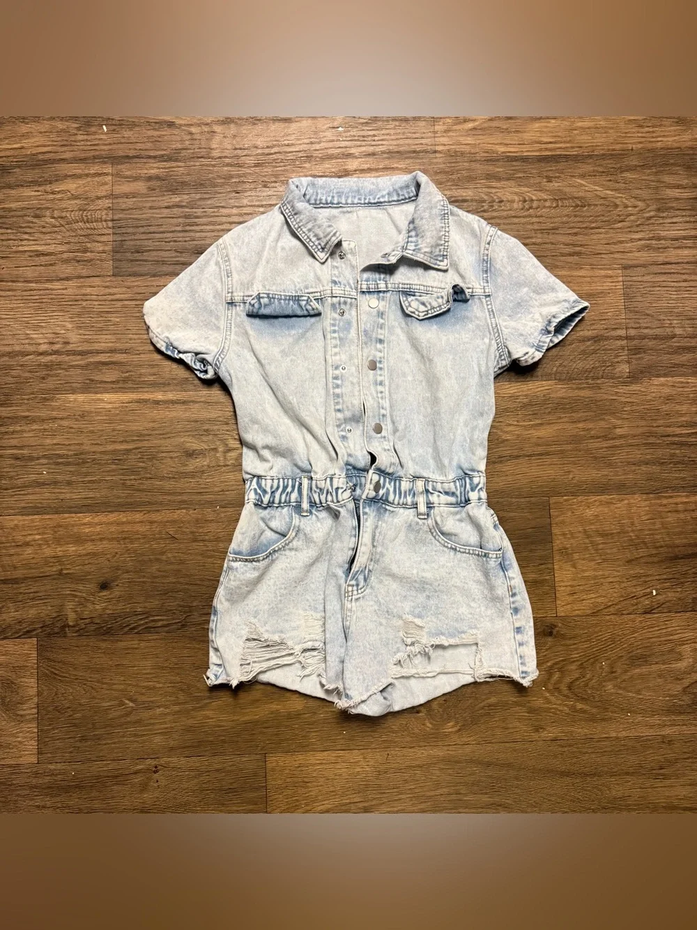 SHEIN Light Wash Denim Short Romper Size Small